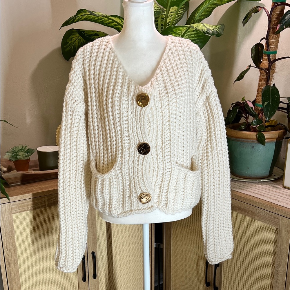Cozy Cream Cable Knit Sweater